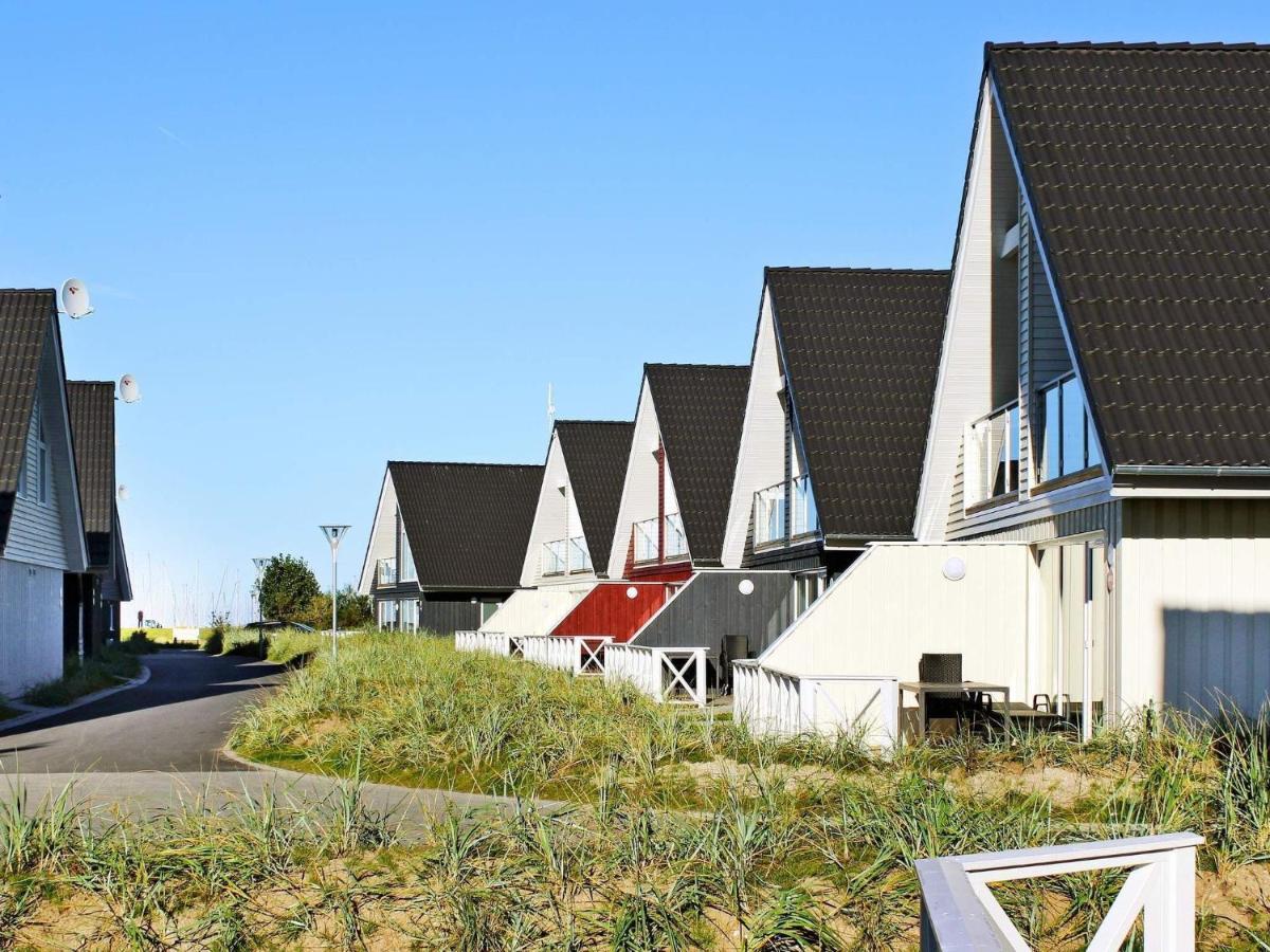 4 Person Holiday Home In Wendtorf Экстерьер фото